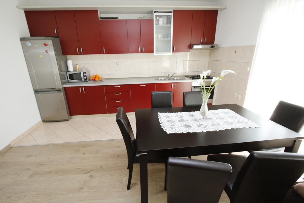 Apartments Dundic Makarska Extérieur photo